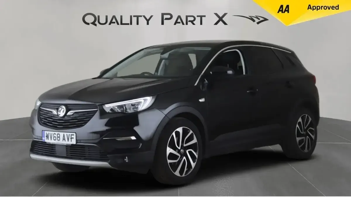 Used Vauxhall Grandland X Elite 130 HP (95 kW) 2018 Black SUV