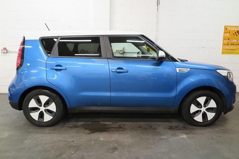 Used Kia Soul 80 kW (110 HP) 2015 Blue SUV