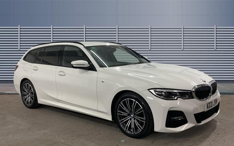 White Used 2021 BMW 320 M Sport Estate | £21,856 (Fair price) - Image 1/4