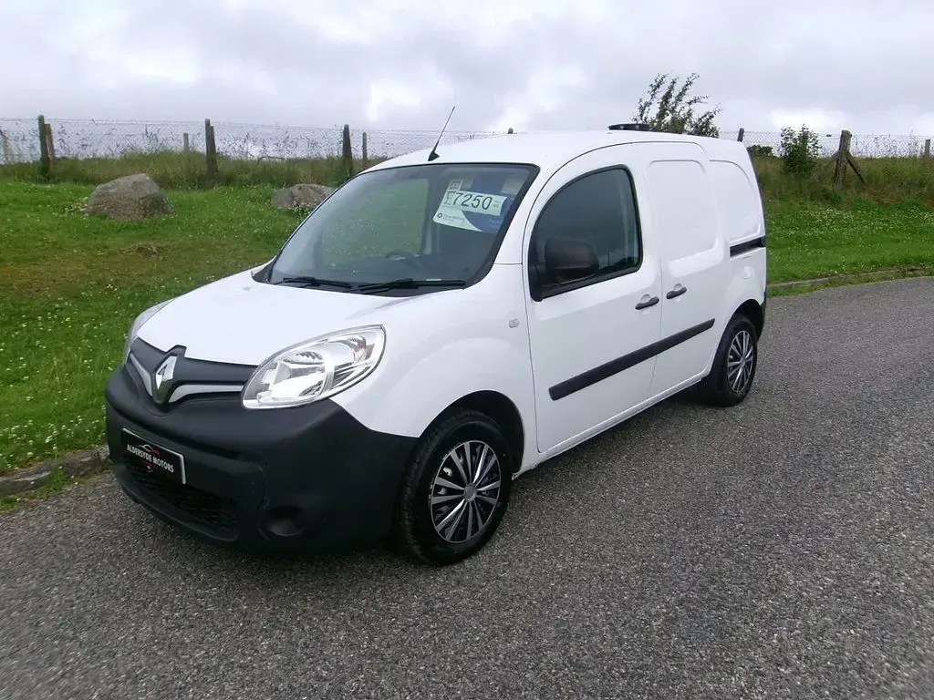 Used Renault Kangoo Business 2019 White MPV
