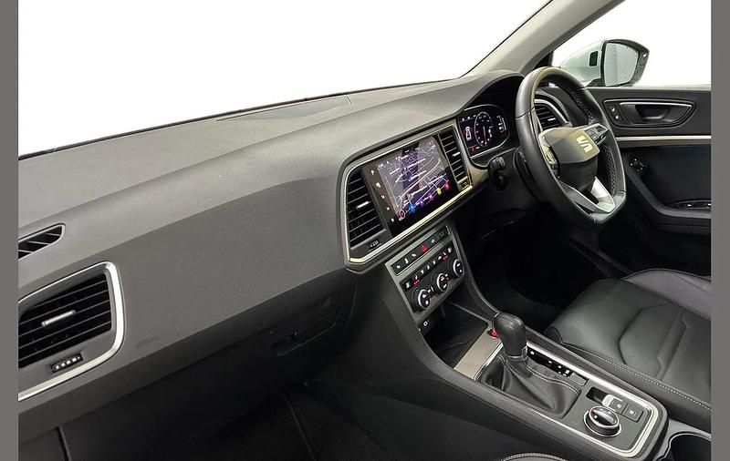 Used Seat Ateca Xperience Lux 150 HP (110 kW) 2023 Silver SUV