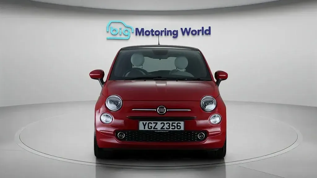 Second-hand Fiat 500 Dolcevita 70 CP (51 kW) 2022 Roșu Hatchback