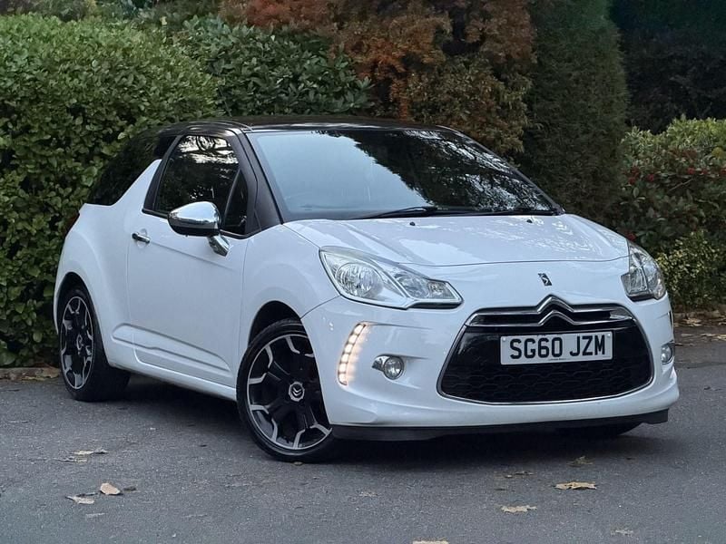 White Used 2011 Citroën DS3 Hatchback | £2,350 (Fair price) - Image 1/3
