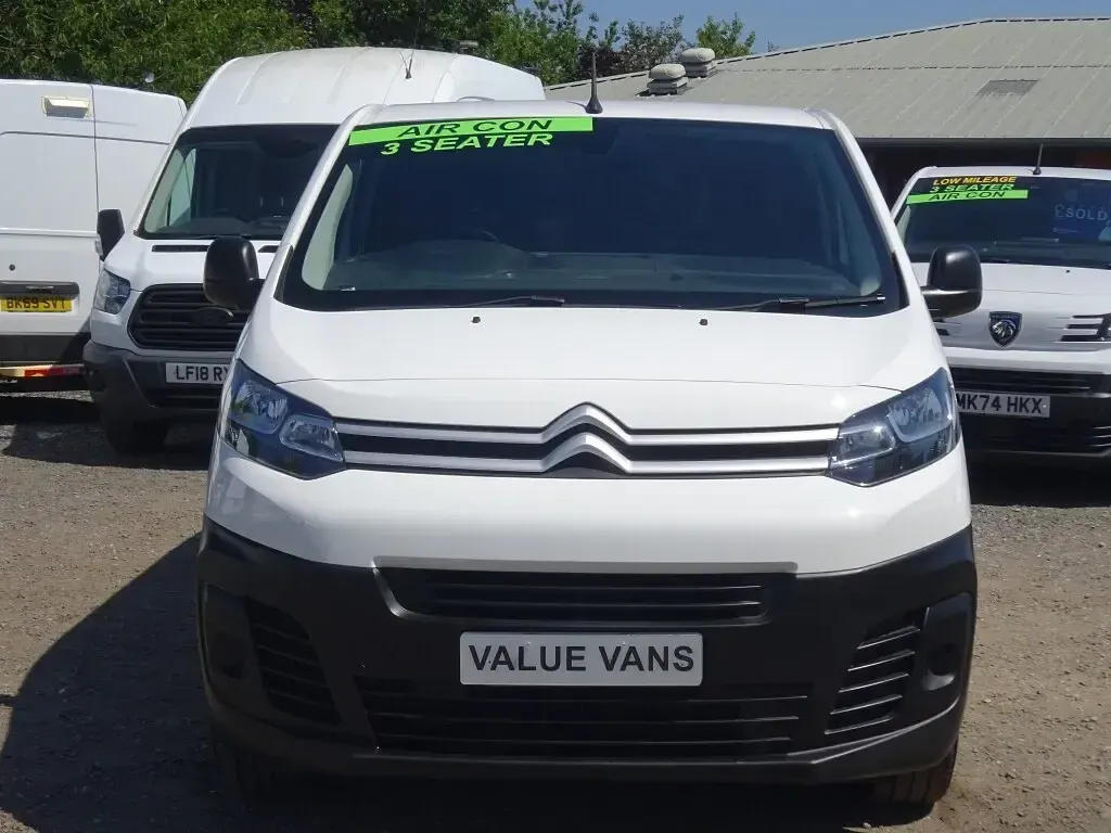 Used Citroën Dispatch 2022 White MPV