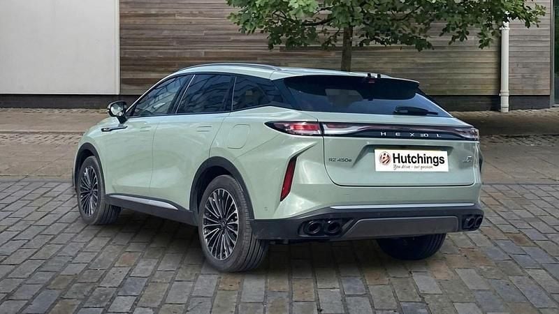 Used Omoda 9 537 HP (394 kW) 2025 Green SUV