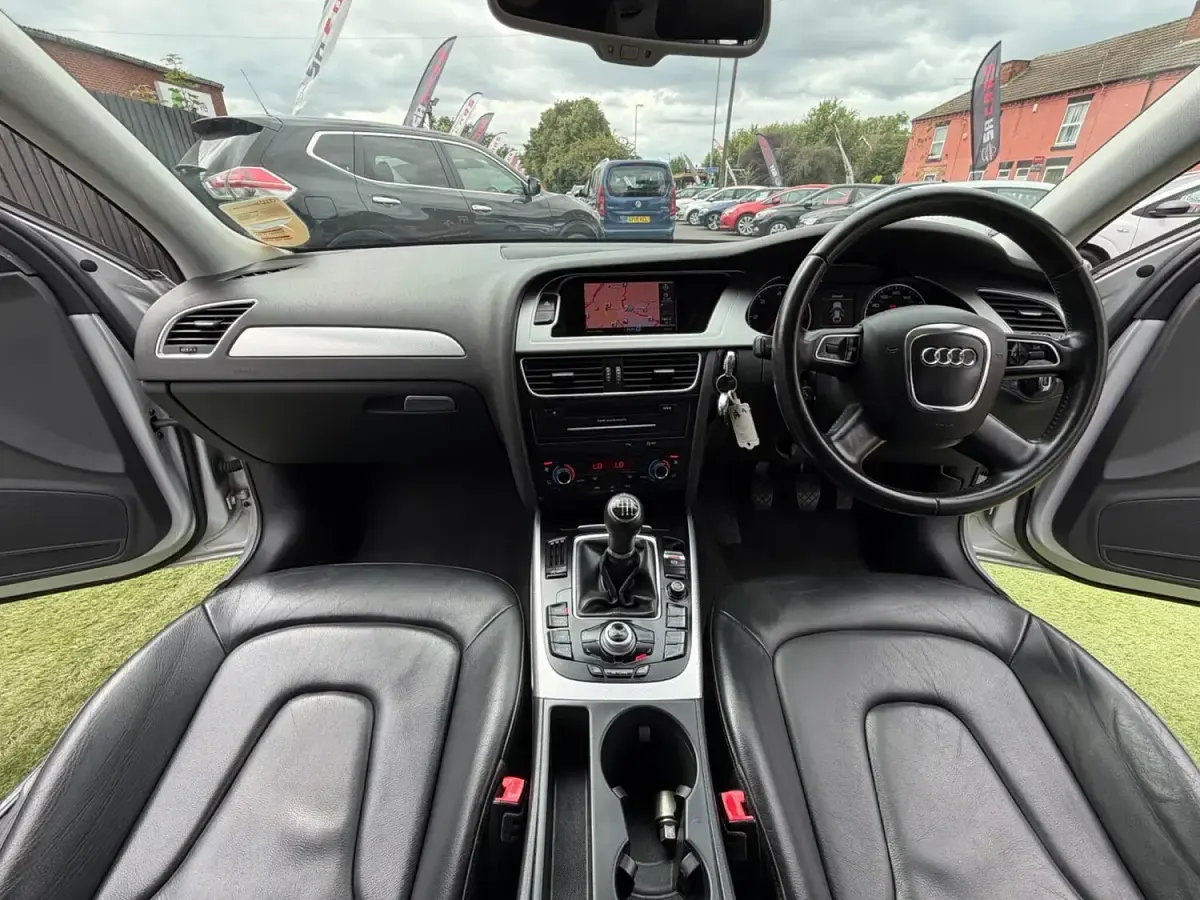 Used Audi A4 2011 Silver Sedan