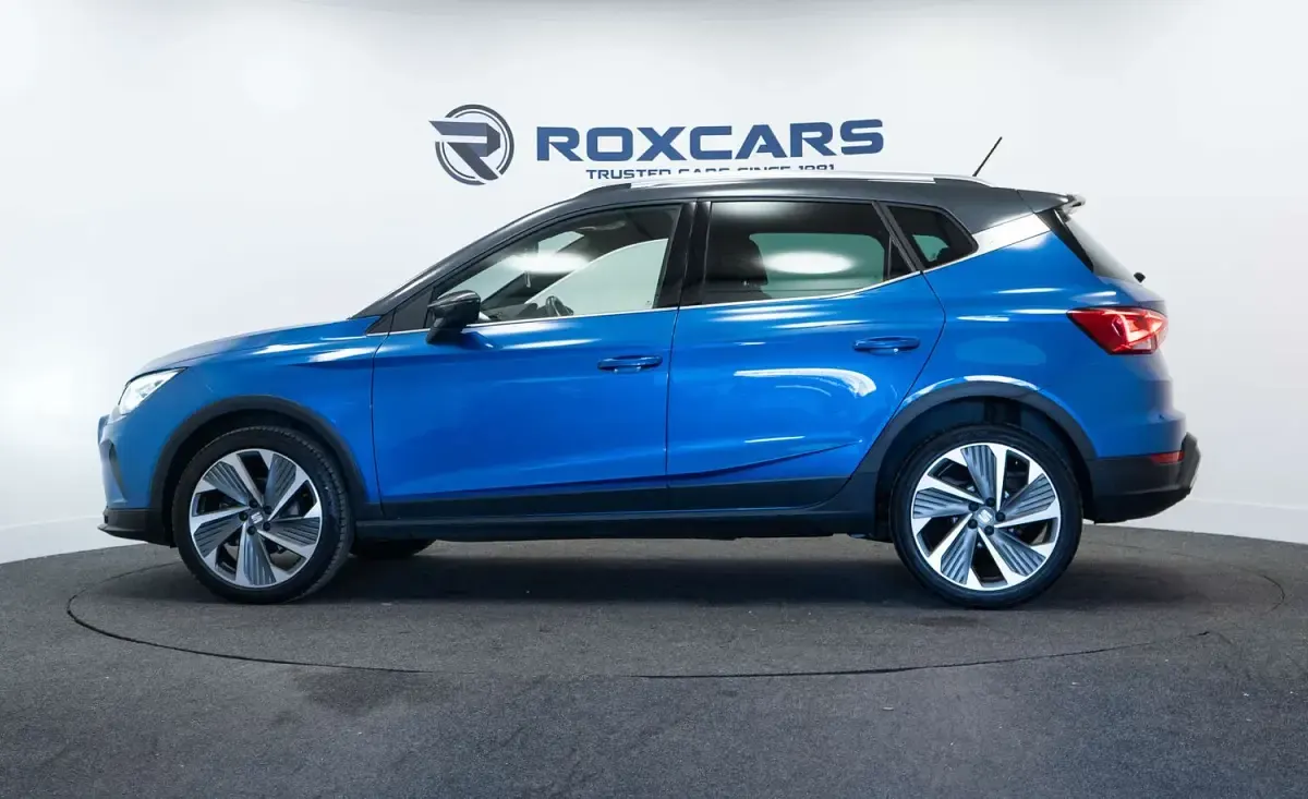 Used Seat Arona FR 110 HP (80 kW) 2023 Blue SUV