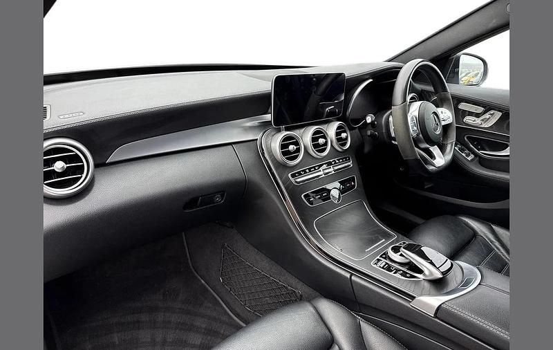 Used Mercedes C220 AMG line 191 HP (140 kW) 2021 Silver Sedan