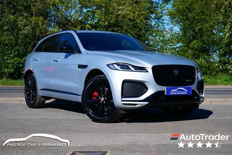 Usado Jaguar F-Pace R-Dynamic 204 HP (150 kW) 2022 Prateado SUV