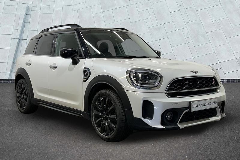 Used Mini Cooper S Countryman Comfort 176 HP (129 kW) 2023 White SUV
