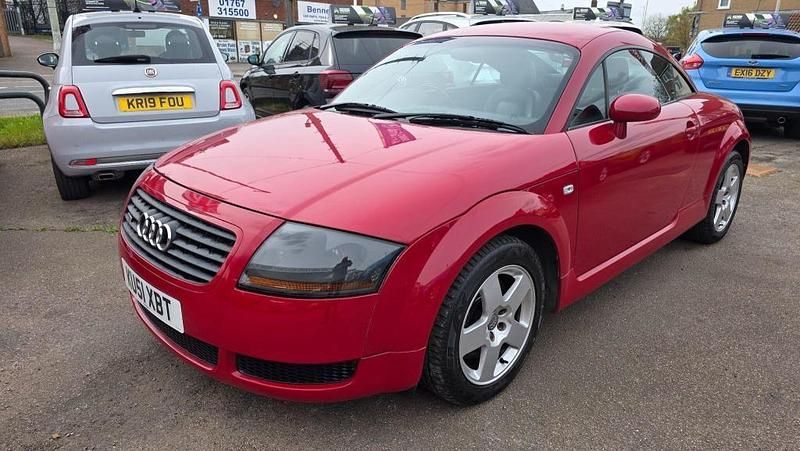 Używany Audi TT 225 KM (165 kW) 2001 Czerwony Coupe