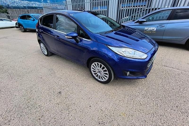 Blue Used 2015 Ford Fiesta Titanium Hatchback | £6,999 (Good price) - Image 1/1