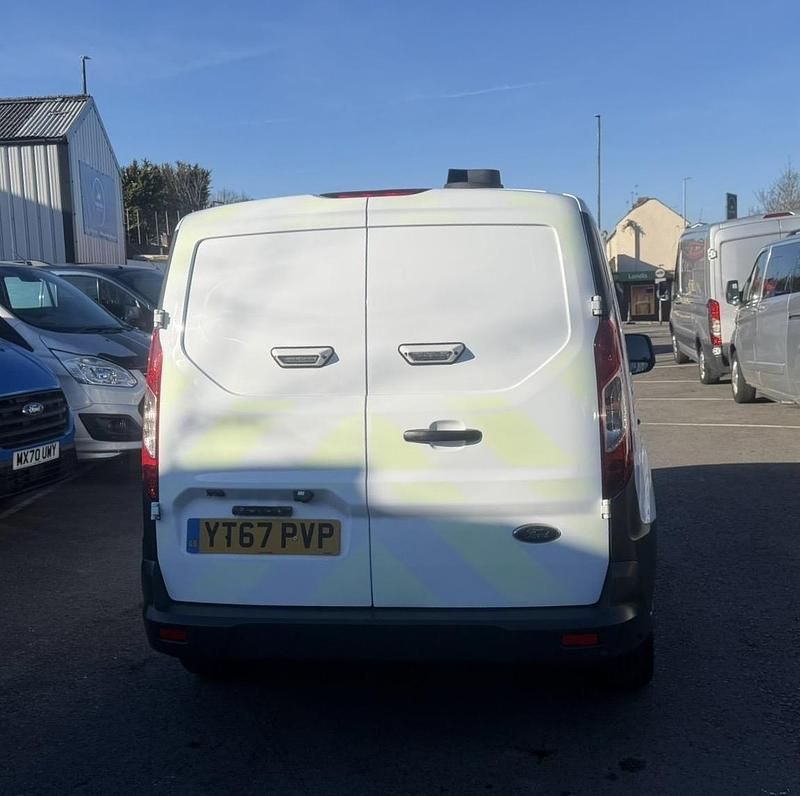 Używany Ford Transit Connect 100 KM (73 kW) 2017 Biały Minivan