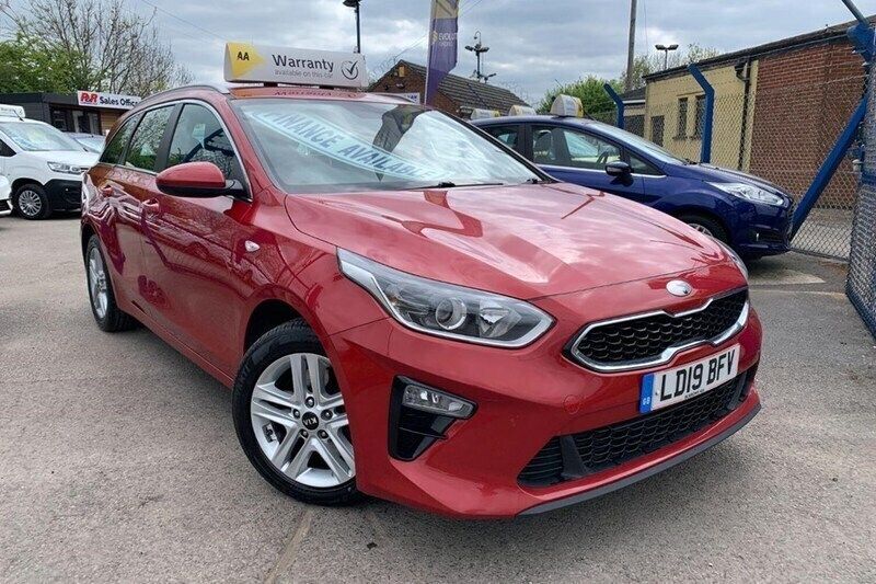 Red Used 2019 Kia Ceed Sportswagon 2 Estate | £6,495 (Fair price) - Image 1/1