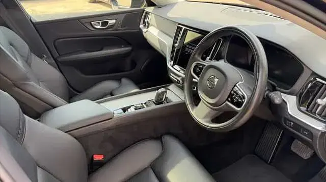 Used Volvo V60 CC Pro 247 HP (181 kW) 2021 Estate