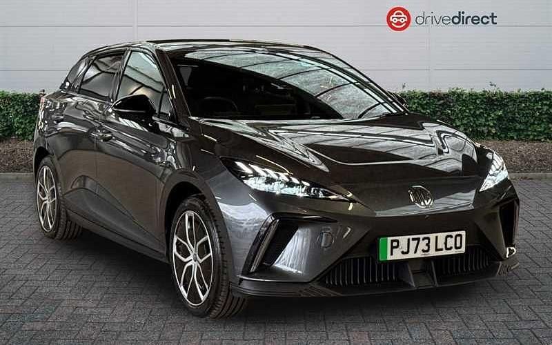 Used 2025 MG MG4 EV Trophy Hatchback | £16,500 (Good price) - Image 1/4