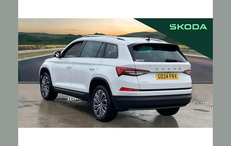 Used Skoda Kodiaq SE L Executive 150 HP (110 kW) 2024 White SUV