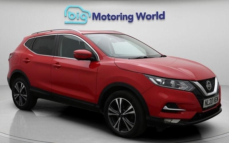 Used 2018 Nissan Qashqai N-Connecta SUV | £13,300 (Fair price) - Image 1/4