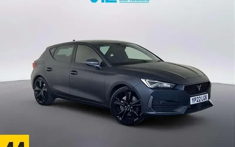 Used Cupra Leon VZ2 245 HP (180 kW) 2022 Hatchback