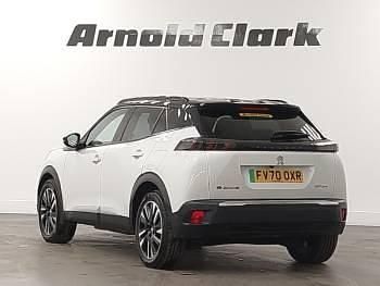 Used Peugeot e-2008 GT-line 100 kW (136 HP) 2021 White SUV