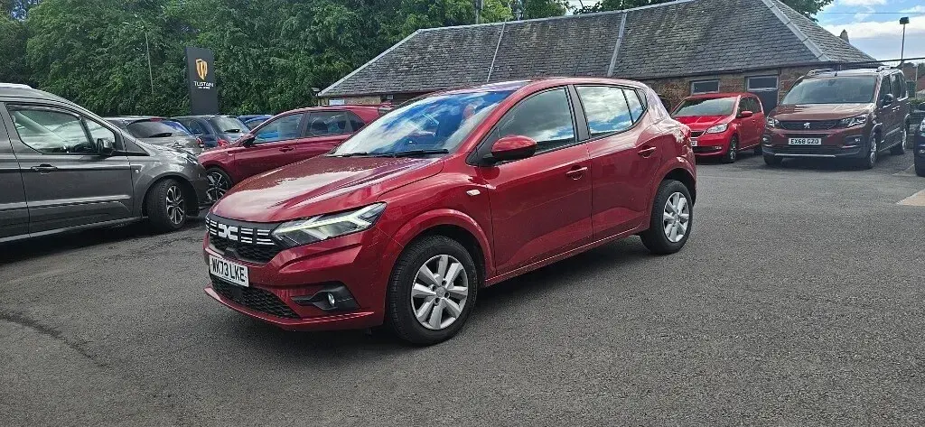 Used Dacia Sandero Expression 91 HP (66 kW) 2023 Red Hatchback