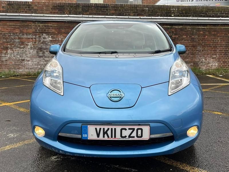 Usado Nissan Leaf 80 kW (109 CV) 2011 Azul Utilitario