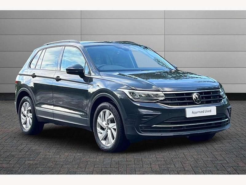 Grey Used 2023 VW Tiguan Life SUV | £21,950 (Fair price) - Image 1/3