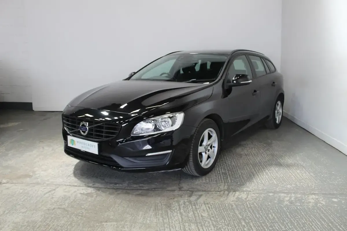 Used Volvo V60 Business Edition 2018 Black Estate