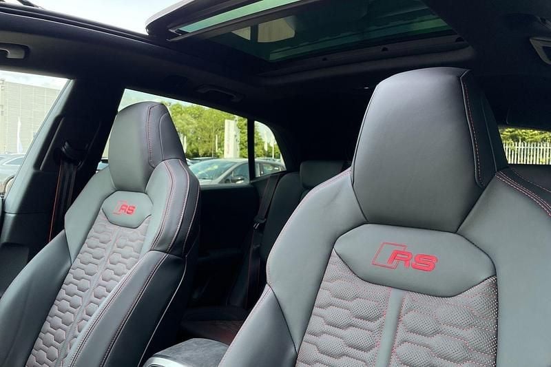 Used Audi RS Q8 Black Edition 632 HP (464 kW) 2025 White SUV