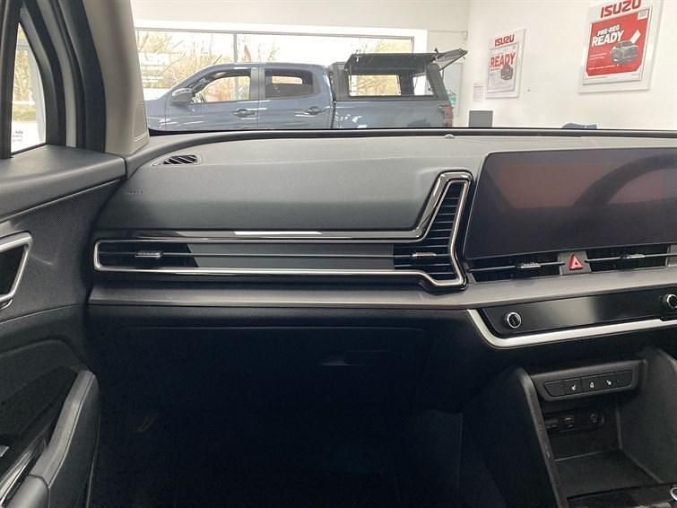 Used Kia Sportage 2023 White SUV