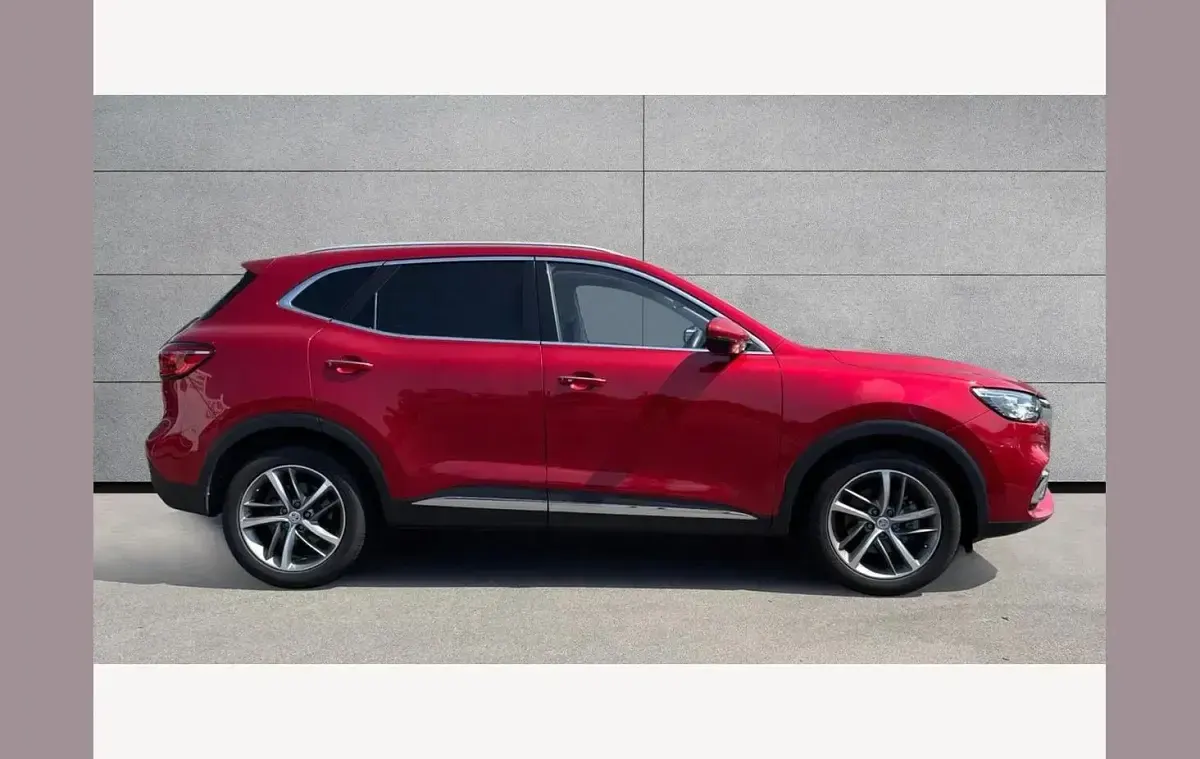 Used MG HS Exclusive 159 HP (116 kW) 2023 Red SUV