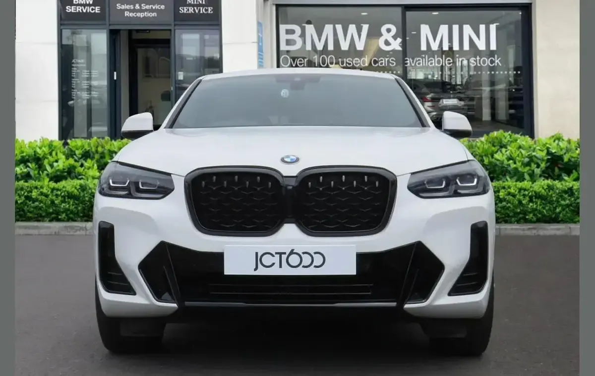 Used BMW X4 M Sport 187 HP (137 kW) 2022 White SUV