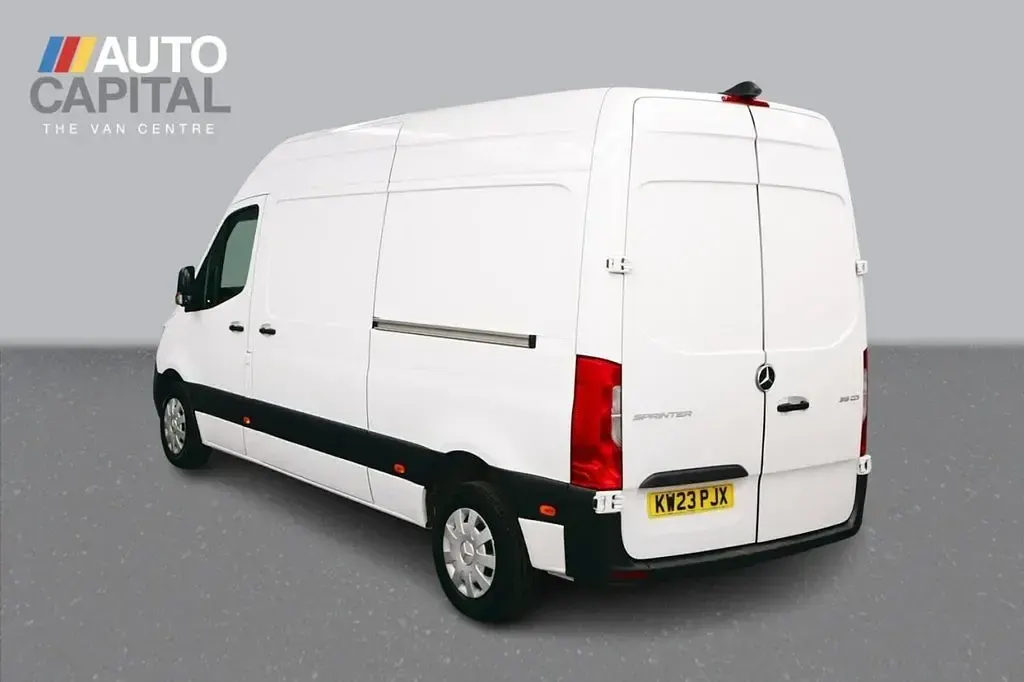 Used Mercedes Sprinter Premium 150 HP (110 kW) 2023 White Van