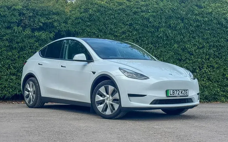 Used Tesla Model Y RWD 219 kW (299 HP) 2024 SUV