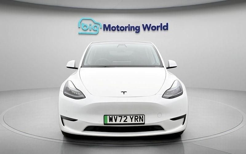 Używany Tesla Model Y Long Range AWD 286 kW (389 KM) 2025 SUV
