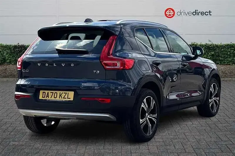 Used Volvo XC40 Inscription 163 HP (119 kW) 2020 Blue SUV