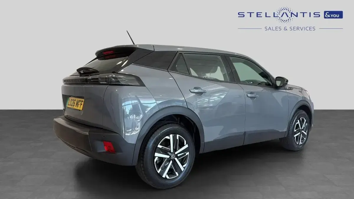 New Peugeot e-2008 Active 98 kW (134 HP) 2026 Grey SUV