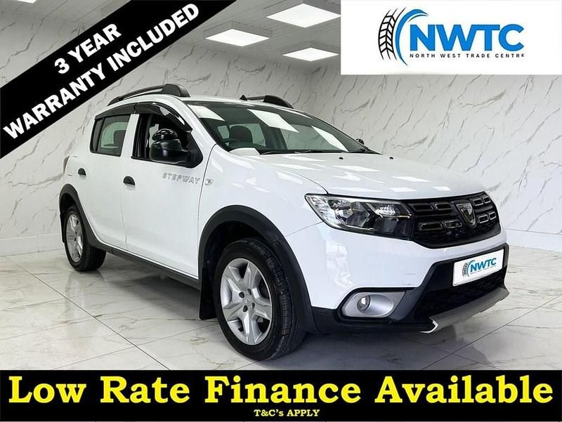 White Used 2020 Dacia Sandero Essentiel Hatchback | £7,295 (Fair price) - Image 1/4