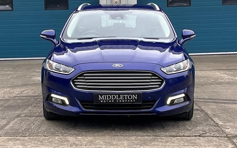 Used Ford Mondeo Titanium 150 HP (110 kW) 2016 Blue Estate