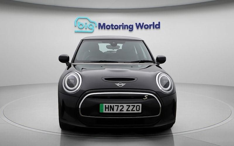 Used Mini Cooper Level 2 135 kW (184 HP) 2023 Hatchback