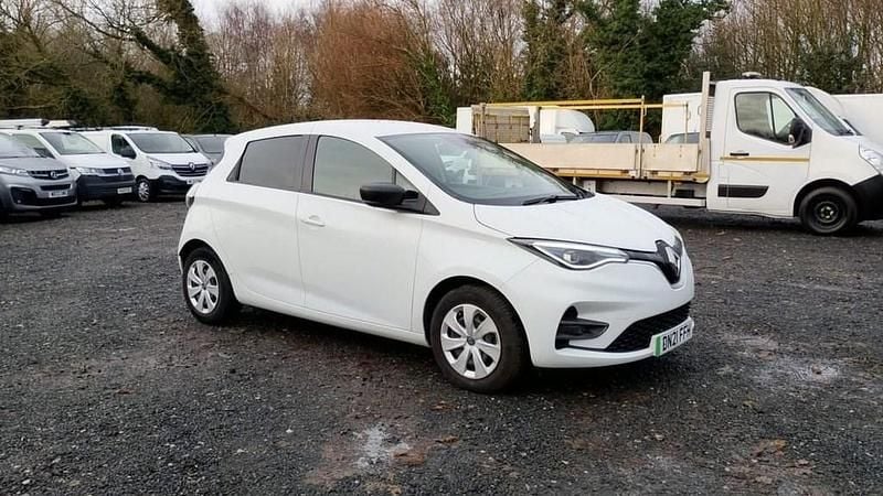 White Used 2021 Renault Zoe Urban Hatchback | £6,799 (Fair price) - Image 1/4