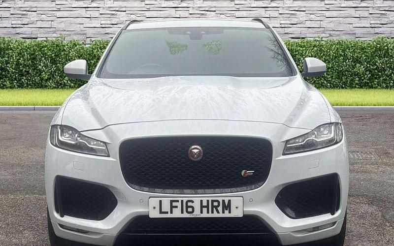 Used Jaguar F-Pace S 300 HP (220 kW) 2020 SUV