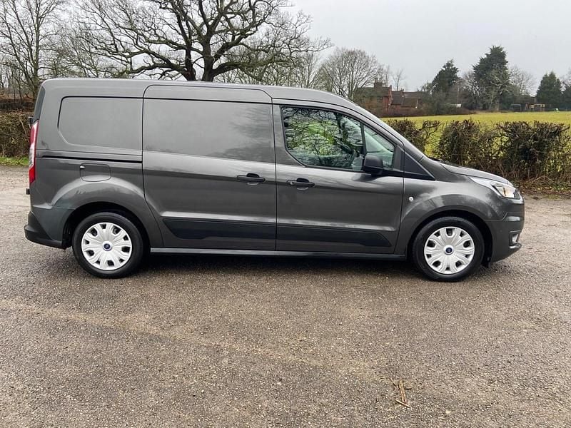 Used Ford Transit Connect Trend 100 HP (73 kW) 2022 Grey MPV