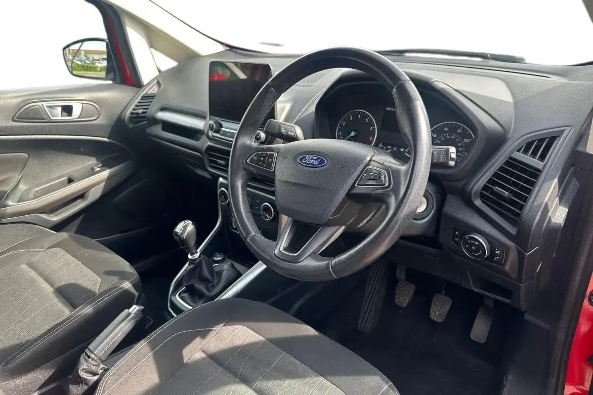 Used Ford Ecosport Zetec 125 HP (91 kW) 2018 Red SUV