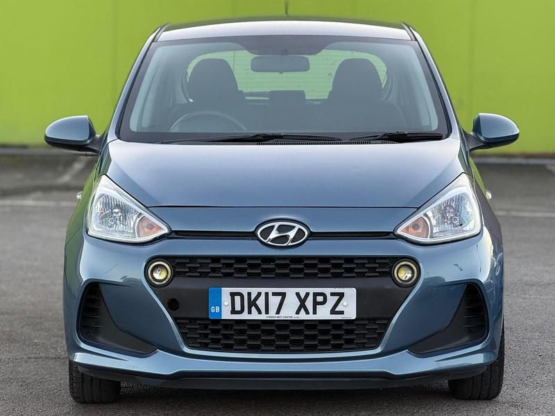 Used Hyundai i10 SE 2017 Blue Hatchback