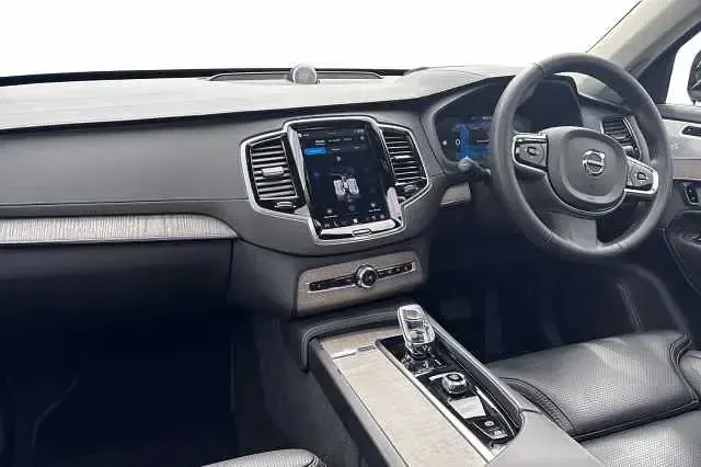 Used Volvo XC90 Ultimate 449 HP (330 kW) 2023 Black SUV