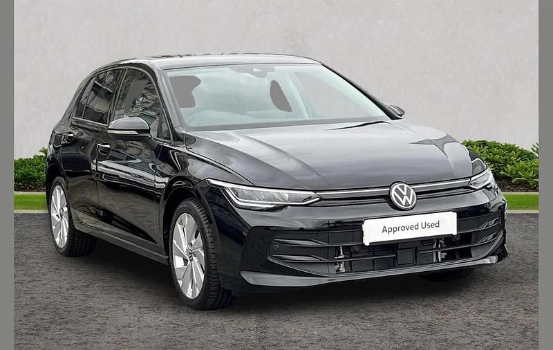Black New 2025 VW Golf VIII Match Hatchback | £31,695 (Super price) - Image 1/4