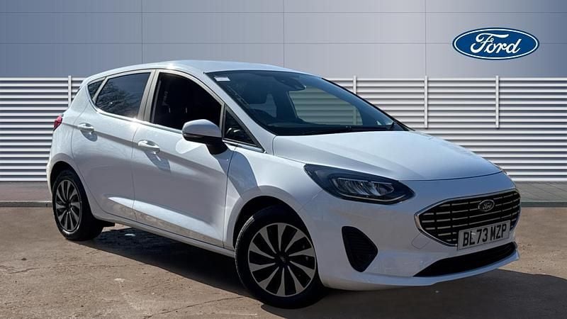Used Ford Fiesta Titanium 125 HP (91 kW) 2023 White Hatchback