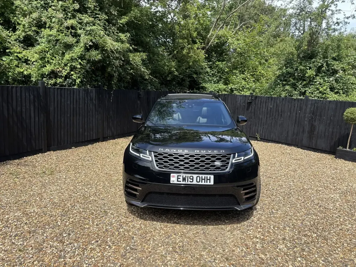 Used Land Rover Range Rover Velar SE Dynamic 2019 Black SUV