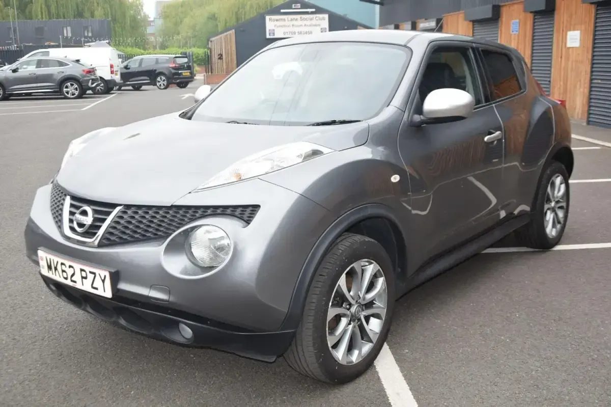 Usado Nissan Juke Shiro 2012 Cinzento SUV